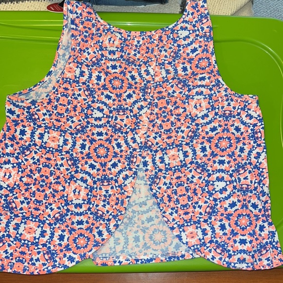 Charlotte Russe pink hot pink and blue tank top - Picture 2 of 2
